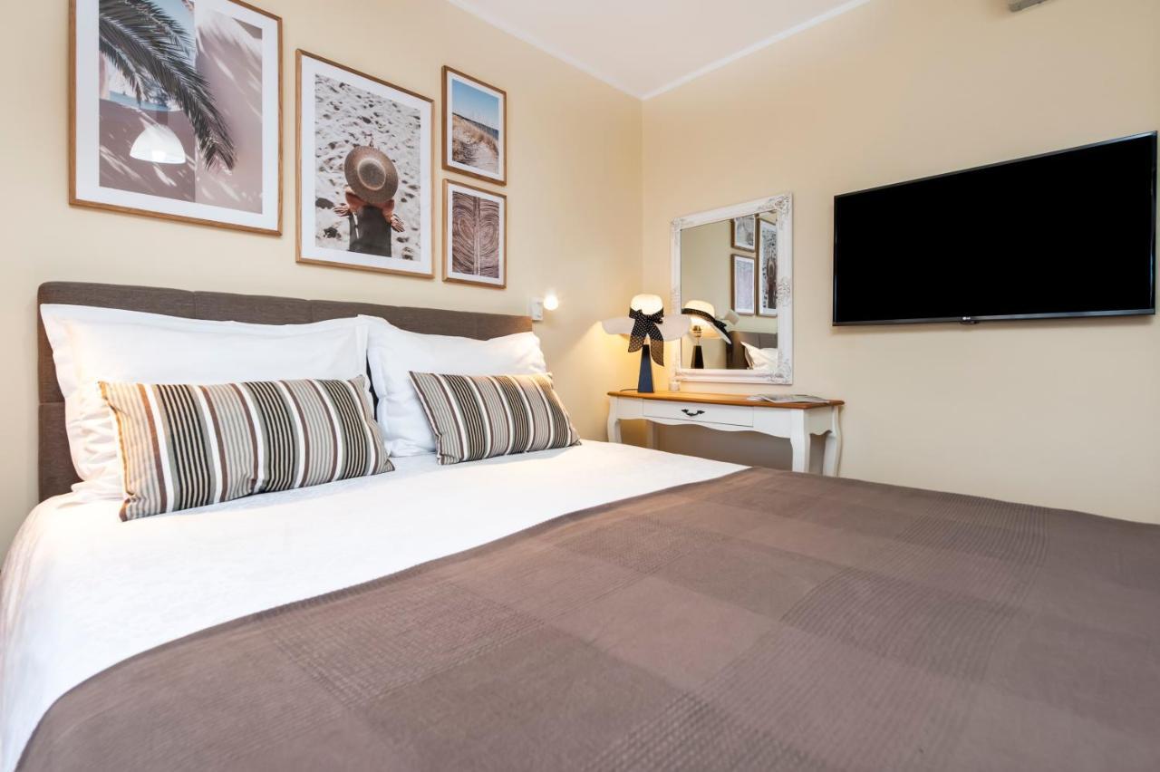 Apartments Villa Istria Rovinj Luaran gambar
